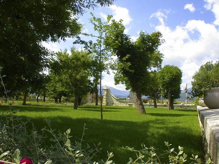 Villa Giovina Pratola Peligna Luaran gambar