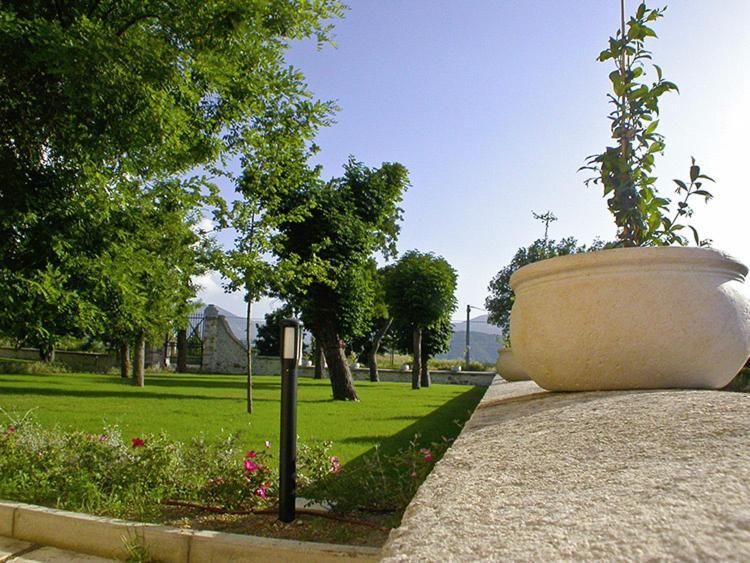 Villa Giovina Pratola Peligna Luaran gambar