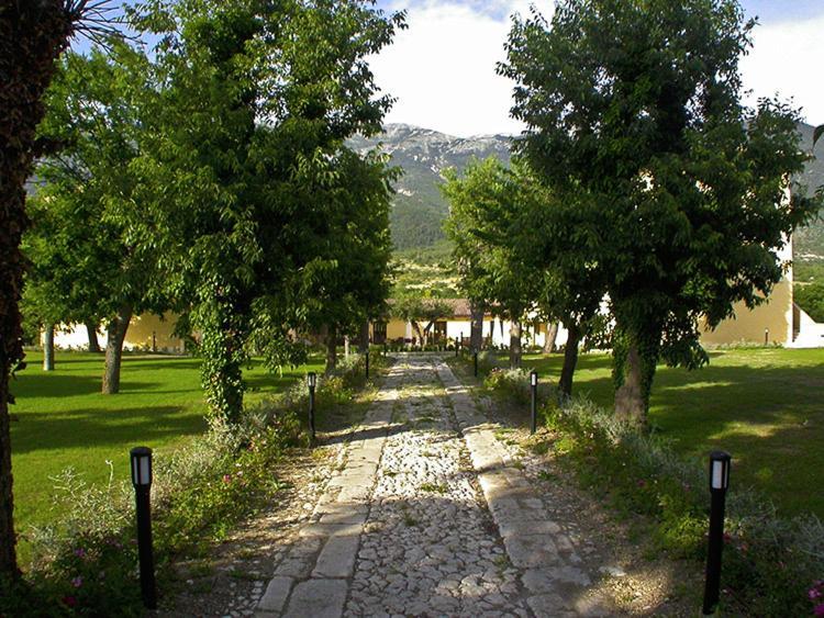 Villa Giovina Pratola Peligna Luaran gambar